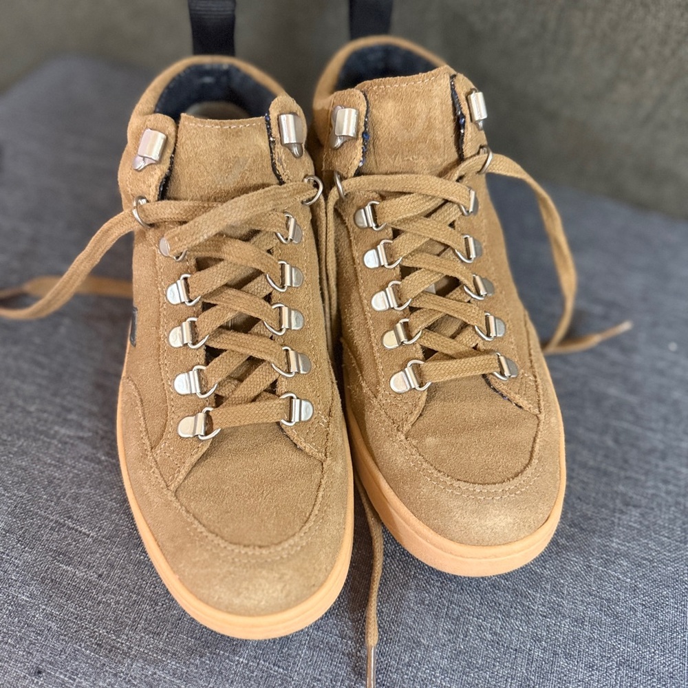 Men's Tan Suede Sneakers